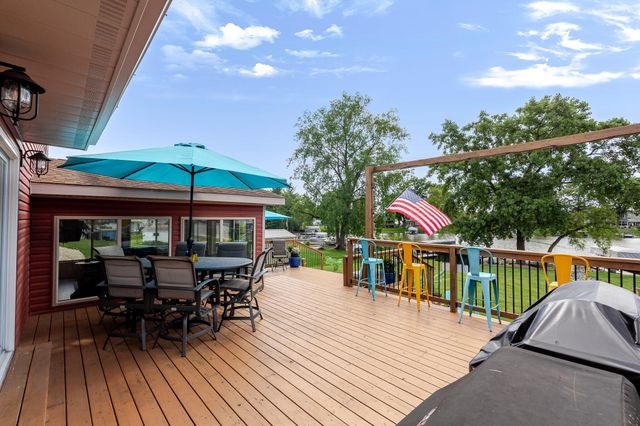 1813 Forest Lane, Crown Point, IN 46307