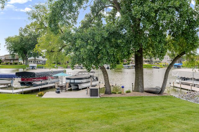1813 Forest Lane, Crown Point, IN 46307