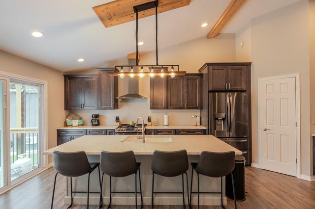 1813 Forest Lane, Crown Point, IN 46307