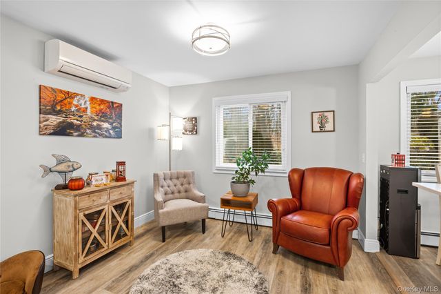 31 Country Lane Drive, Kings Park, NY 11754