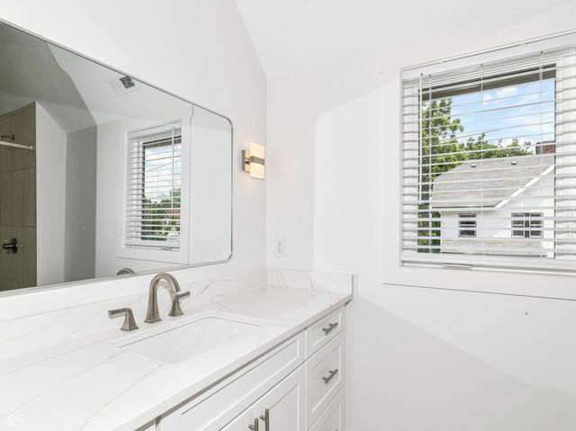 717 E 27th Street, Indianapolis, IN 46205