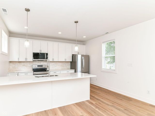 717 E 27th Street, Indianapolis, IN 46205