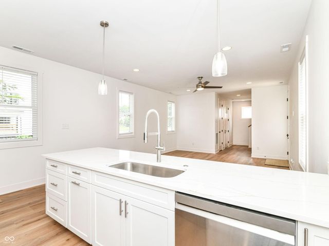 717 E 27th Street, Indianapolis, IN 46205