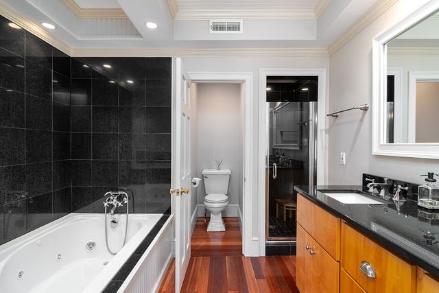 15 Humboldt Avenue, Providence, RI 02906