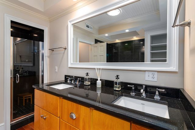 15 Humboldt Avenue, Providence, RI 02906