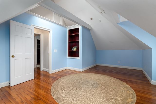 15 Humboldt Avenue, Providence, RI 02906