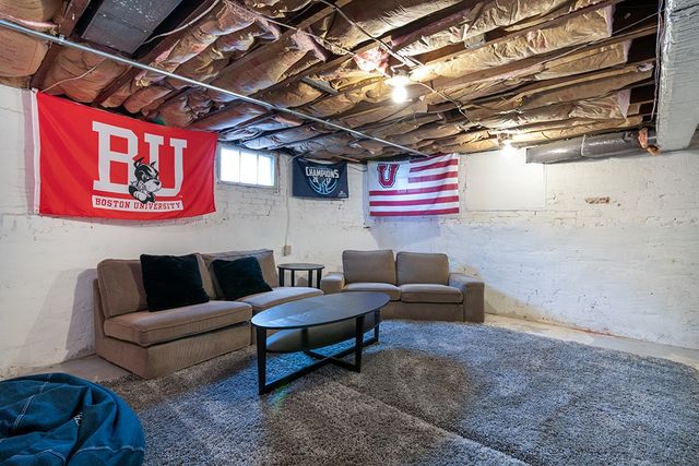 15 Humboldt Avenue, Providence, RI 02906