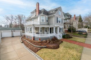 15 Humboldt Avenue, Providence, RI 02906