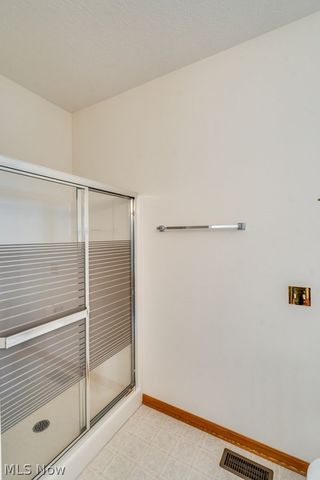 1235 Spring Ridge Circle, Alliance, OH 44601