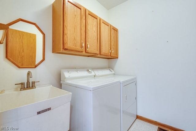 1235 Spring Ridge Circle, Alliance, OH 44601