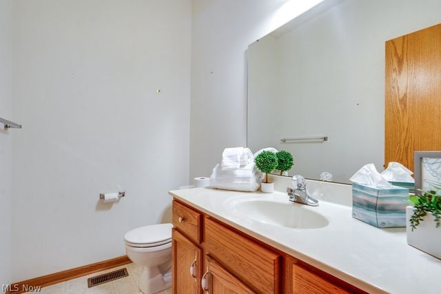 1235 Spring Ridge Circle, Alliance, OH 44601