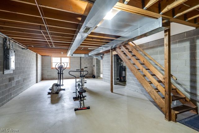 1235 Spring Ridge Circle, Alliance, OH 44601