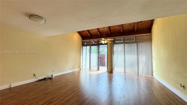 1151 Windward Dr 1151, Pembroke Pines, FL 33026