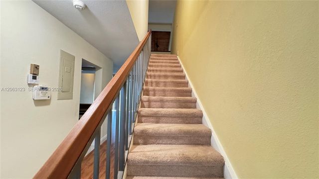 1151 Windward Dr 1151, Pembroke Pines, FL 33026