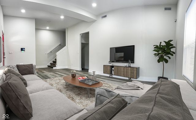 1409 N Tuxedo Street, Indianapolis, IN 46201