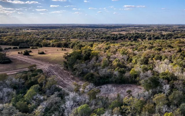 4 Windmill Ridge, Brenham, TX 77833