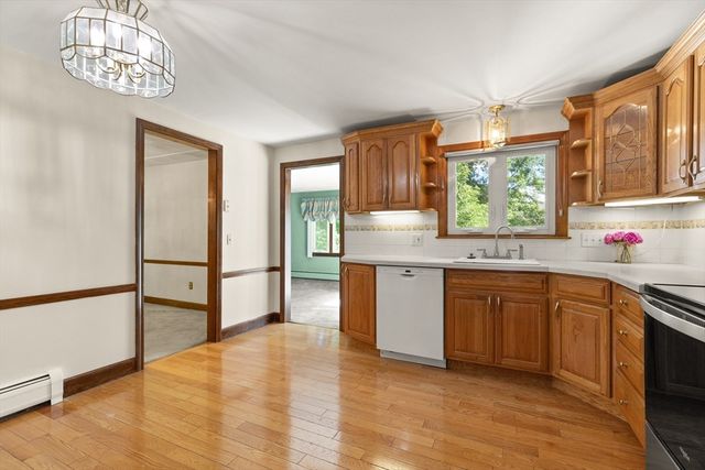 17 Tamarock Ter, Stoneham, MA 02180