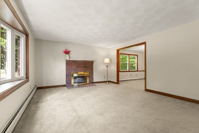 17 Tamarock Ter, Stoneham, MA 02180