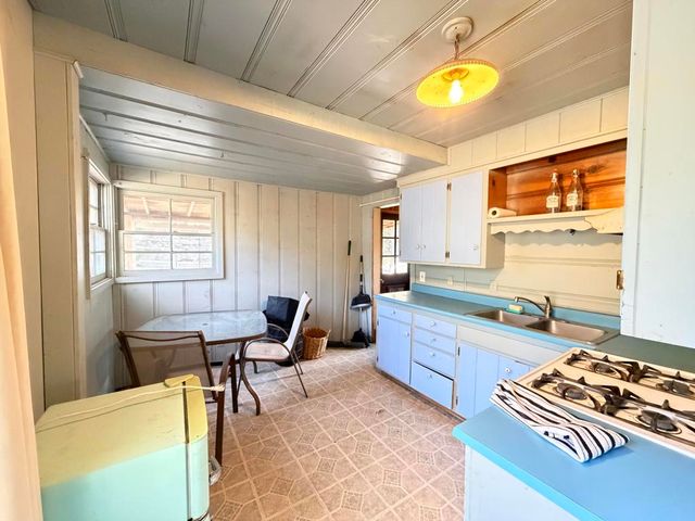 25265 Marion Ridge Drive, Idyllwild, CA 92549