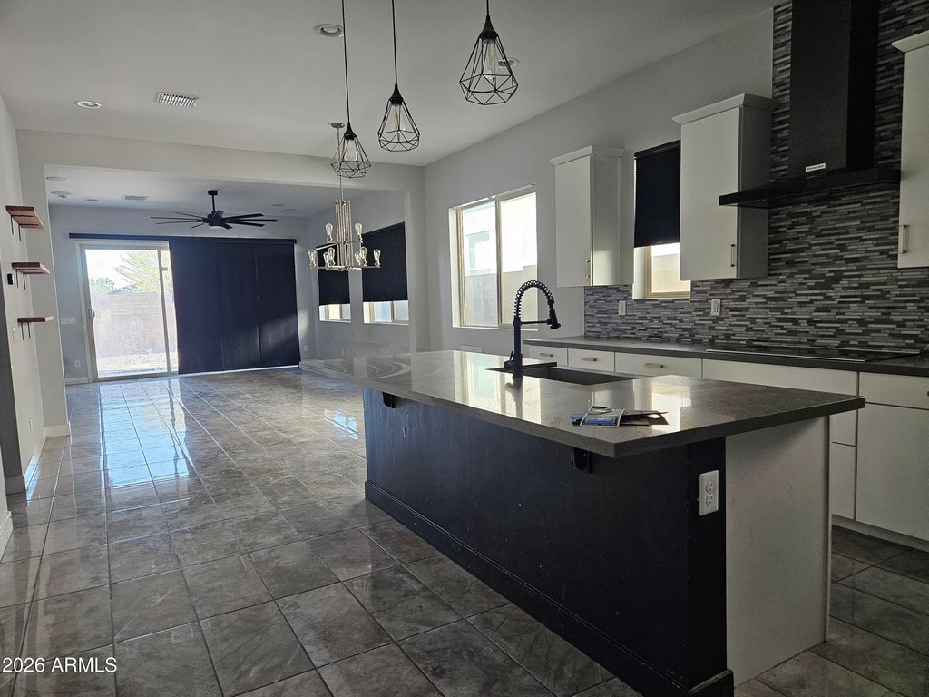 10456 E CORBIN Avenue, Mesa, AZ 85212 — photo 5