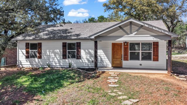 1830 Hitching Post Road, Granbury, TX 76049