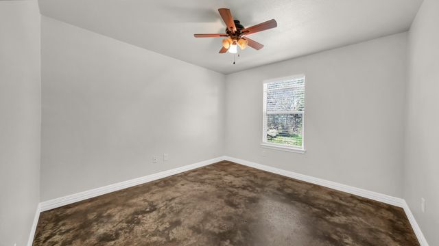 1830 Hitching Post Road, Granbury, TX 76049