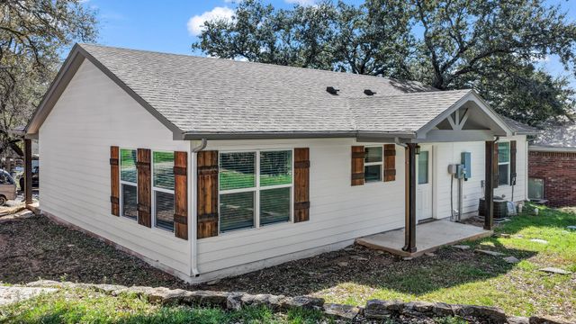 1830 Hitching Post Road, Granbury, TX 76049