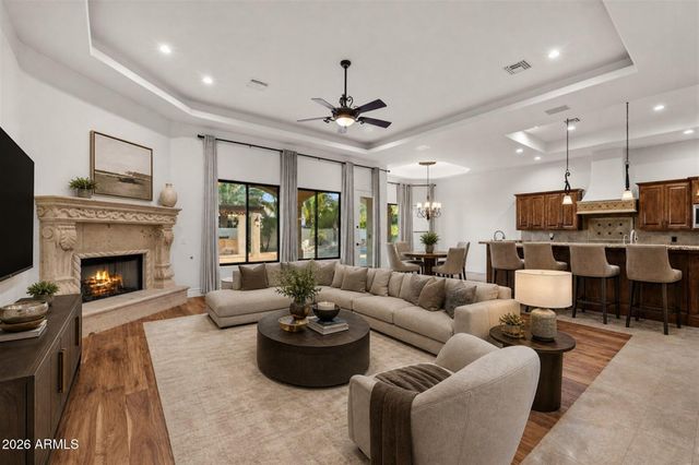 4371 E GEMINI Place, Chandler, AZ 85249