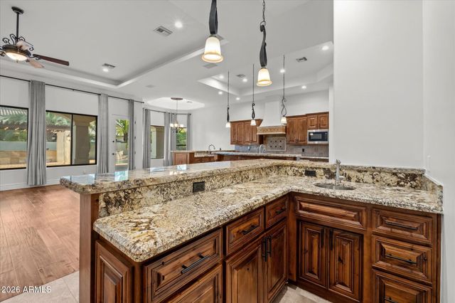 4371 E GEMINI Place, Chandler, AZ 85249