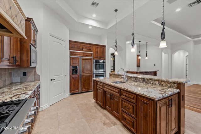 4371 E GEMINI Place, Chandler, AZ 85249