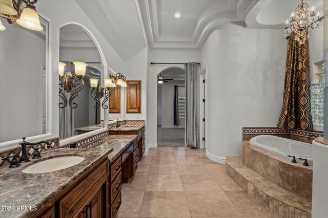 4371 E GEMINI Place, Chandler, AZ 85249