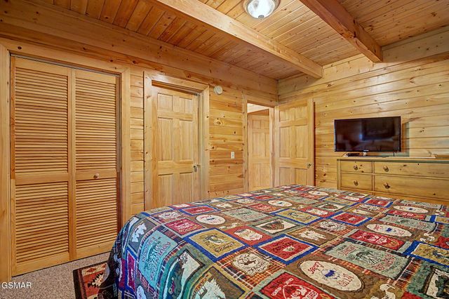 1065 Willard Way, Sevierville, TN 37876
