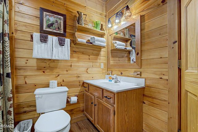 1065 Willard Way, Sevierville, TN 37876