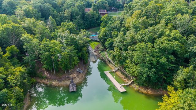 1065 Willard Way, Sevierville, TN 37876