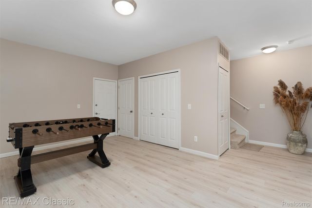 6108 Heron Hills Drive 56, Wolverine Lake Village, MI 48390
