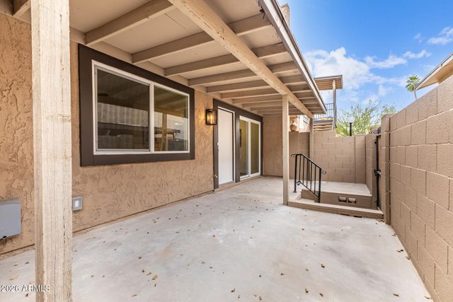 8531 E PORTLAND Street, Scottsdale, AZ 85257