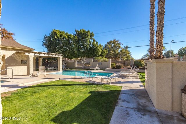 8531 E PORTLAND Street, Scottsdale, AZ 85257