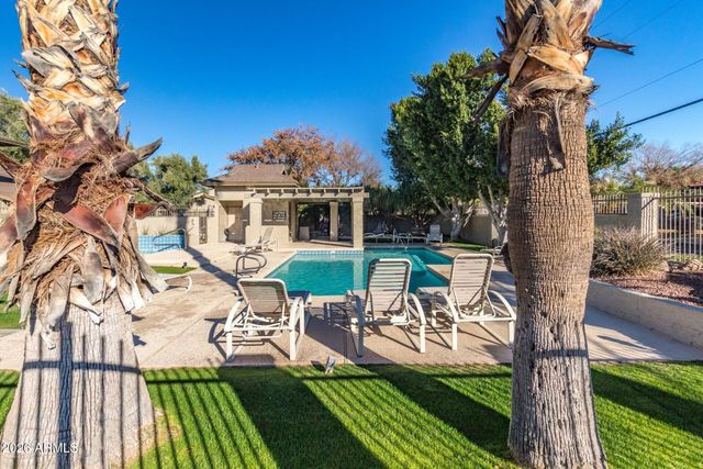 8531 E PORTLAND Street, Scottsdale, AZ 85257