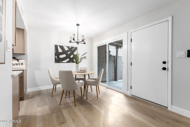 8531 E PORTLAND Street, Scottsdale, AZ 85257