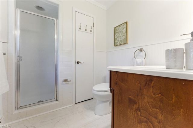 4605 Reynolds DR, Virginia Beach, VA 23455