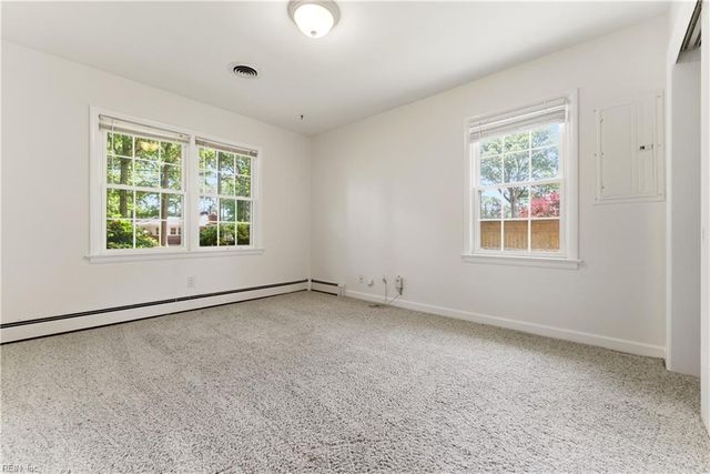 4605 Reynolds DR, Virginia Beach, VA 23455