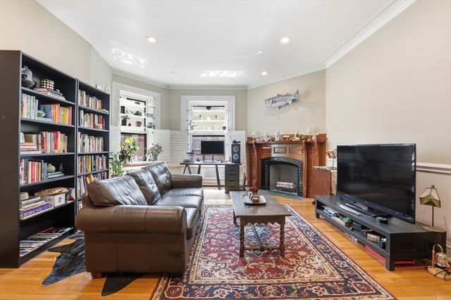 258 Marlborough 2R, Boston, MA 02116