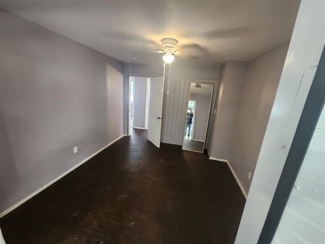 933 S 17th Street, Saginaw, MI 48601