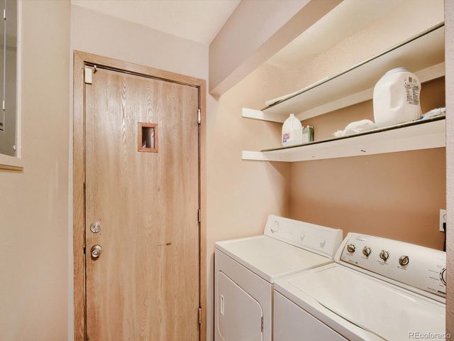 18328 W 58th Pl 83, Golden, CO 80403