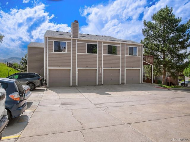 18328 W 58th Pl 83, Golden, CO 80403