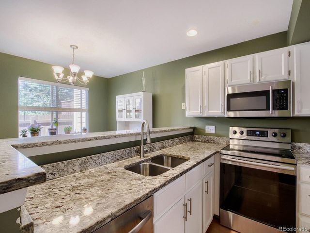 18328 W 58th Pl 83, Golden, CO 80403