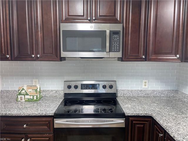 2445 Dominion Ave AVE, Norfolk, VA 23518