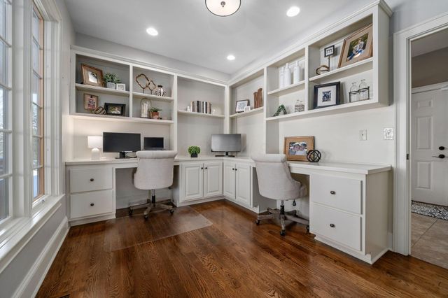 9338 Deer Path Court, Powell, OH 43065