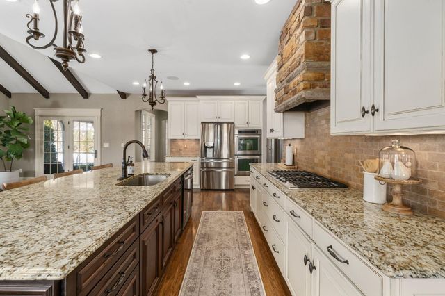 9338 Deer Path Court, Powell, OH 43065