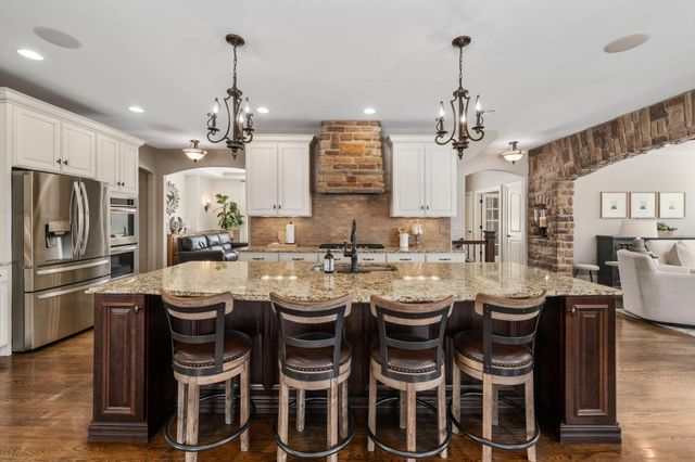 9338 Deer Path Court, Powell, OH 43065